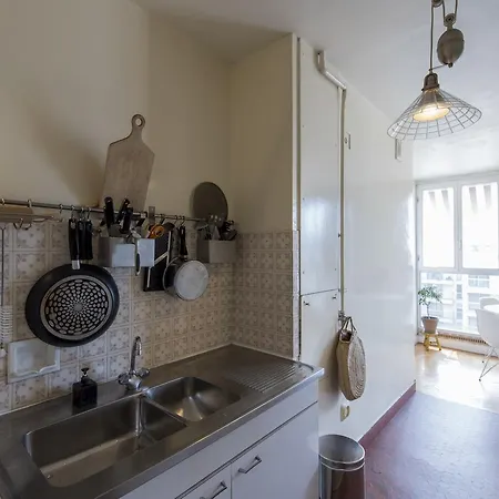 Veeve - Studio In Saint Ambroise Paris